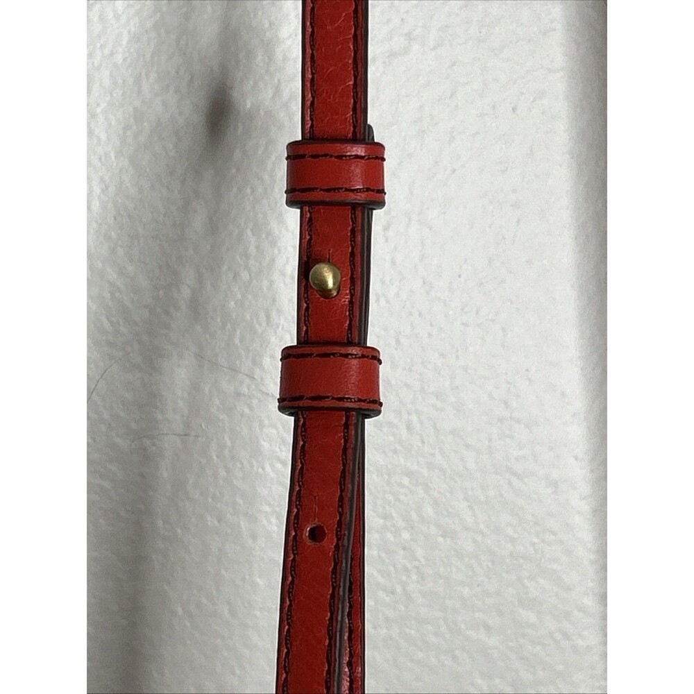 Hobo Women's ELAN Crossbody Bag Color Rio Red Statement Purse Going Out Handbag - Picture 3 of 6